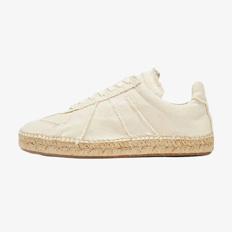 Chic Off-White canvas Sneakers