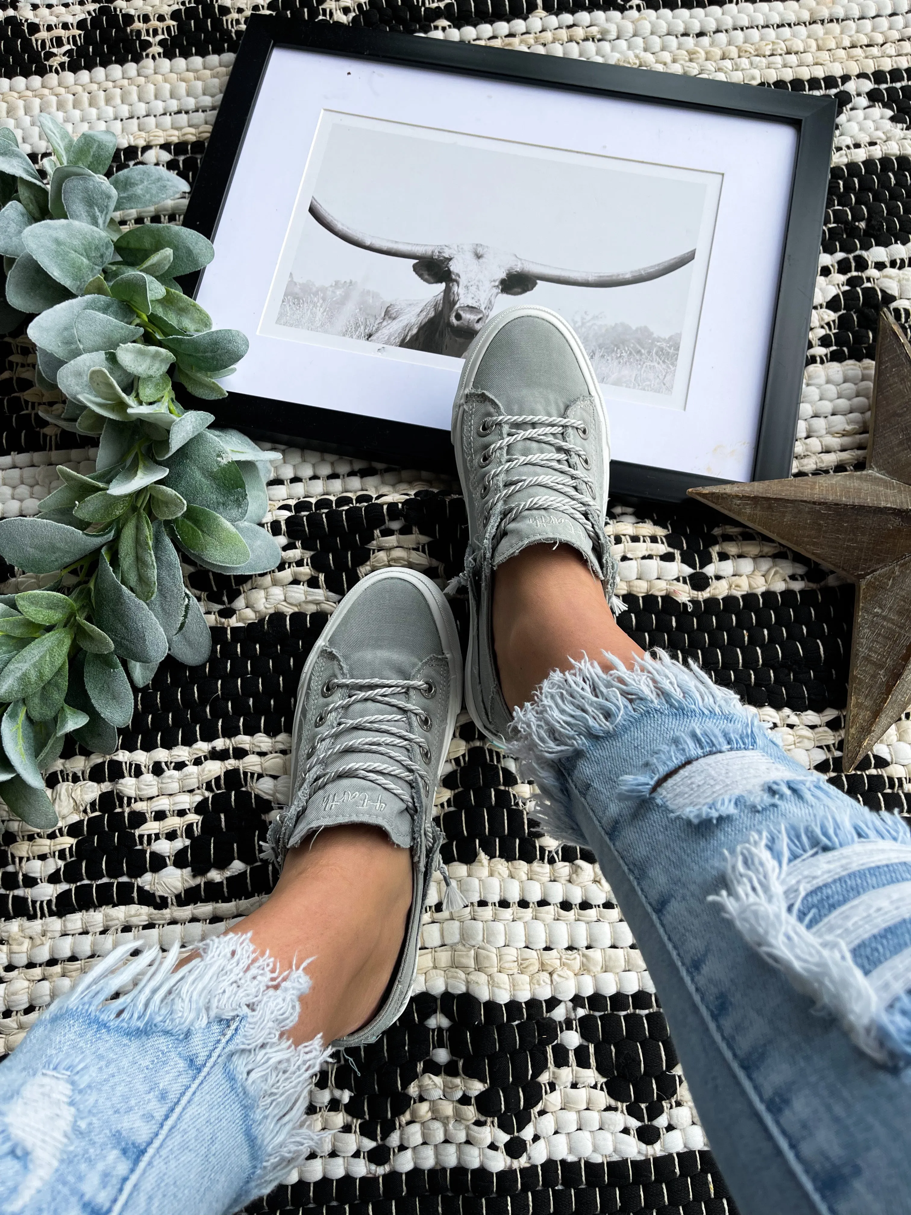 Martina Desert Washed Canvas Shoe