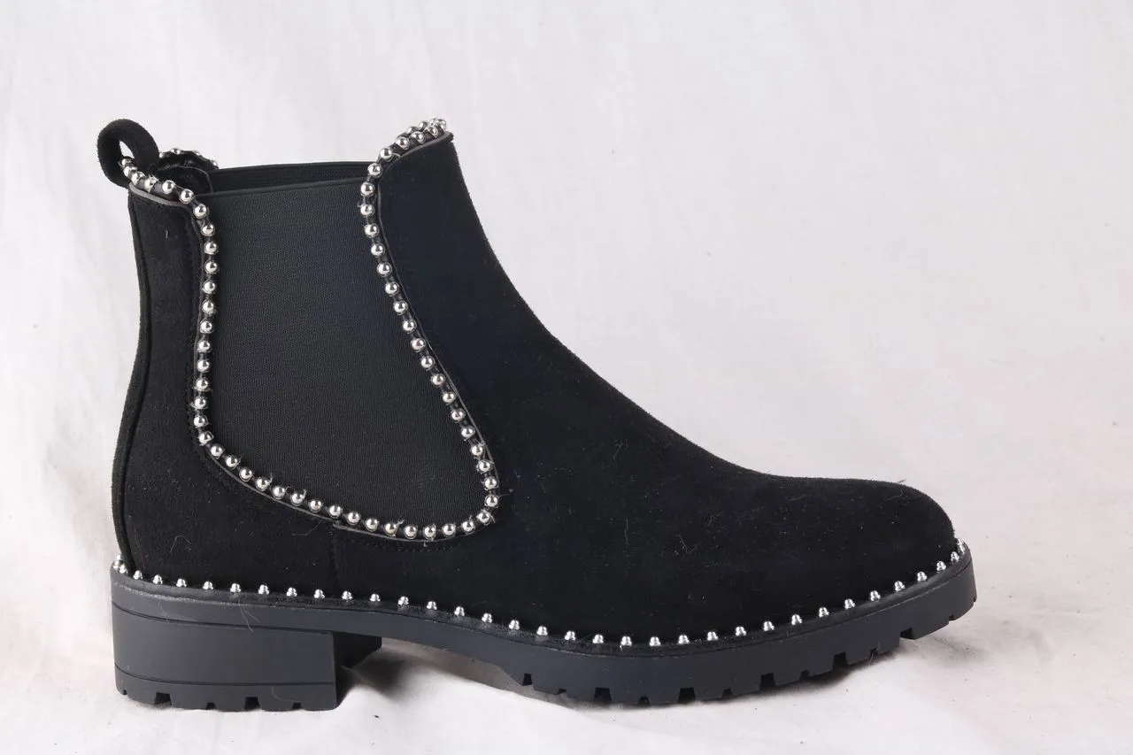 TASA1/B Chelsea Ankle Boots. £10.99 per pair